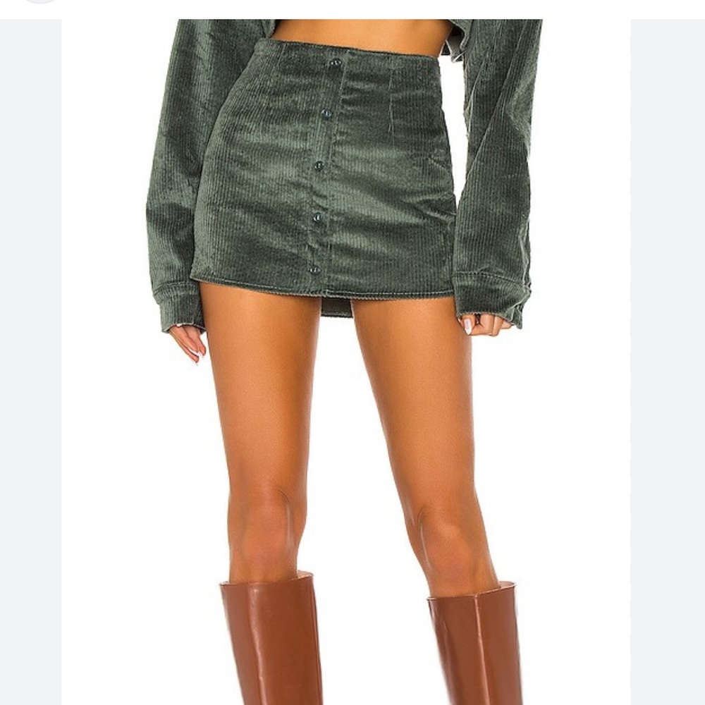 Guizio x Corduroy Button Up Skirt